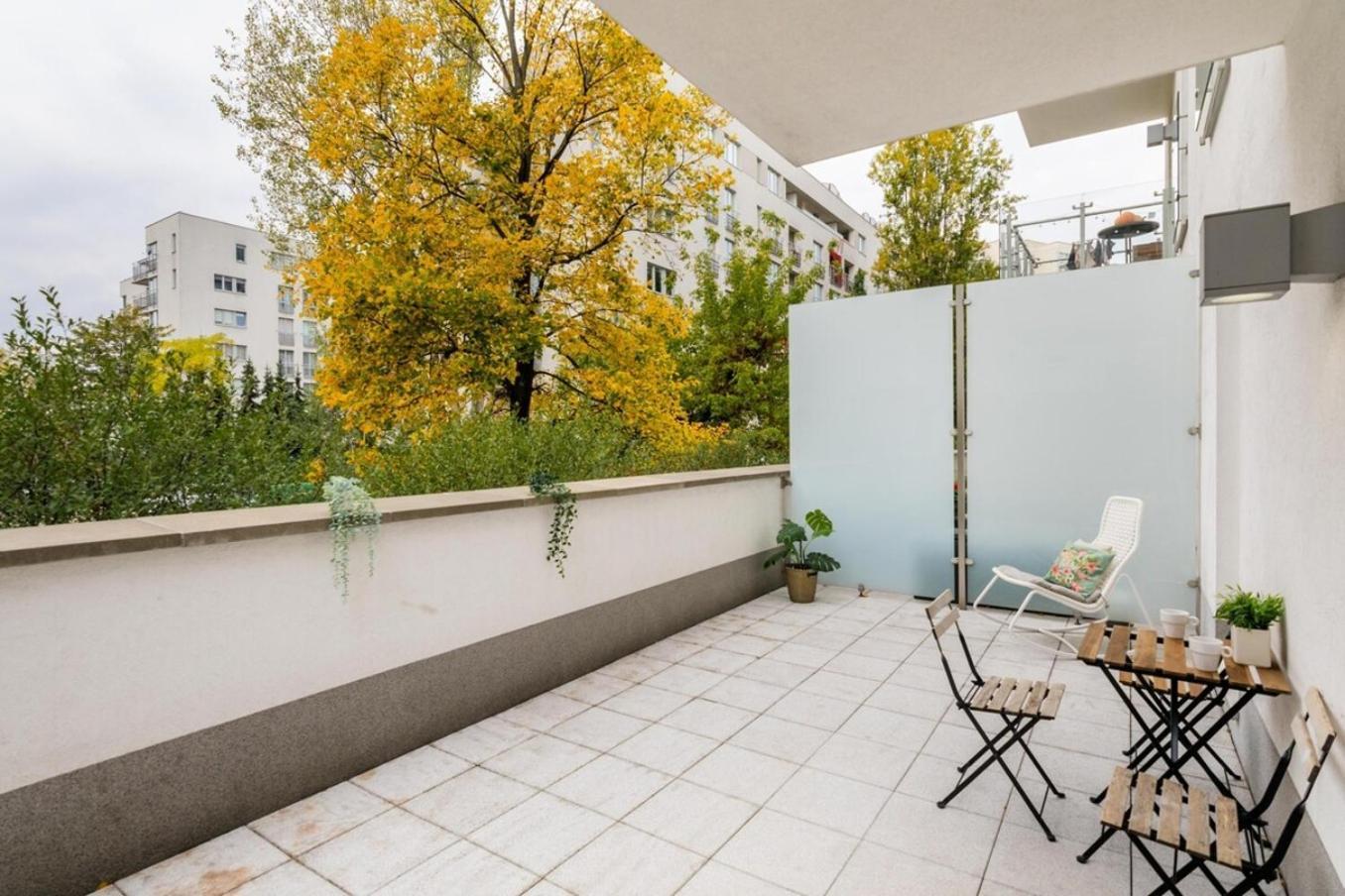 Apartament Stawki Watermelon Warszawa